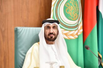 صورة حول : رئيس البرلمان العربي يهنئ مازن القاضي بتزكيته رئيساً لمجلس النواب الأردني رئيس البرلمان العربي يهنئ مازن القاضي بتزكيته رئيساً لمجلس النواب الأردني