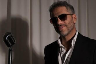 فضل شاكر يسلم نفسه للجيش اللبناني