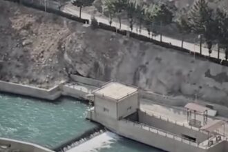 إيران تحذر