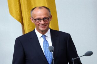 ميرتس يدعو نتنياهو لاتفاق سريع في مصر
