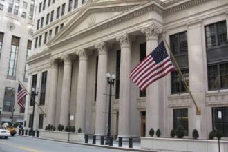 صورة حول : الاحتياطي الفيدرالي الأمريكي يخفض سعر الفائدة للمرة الثانية هذا العام الاحتياطي الفيدرالي الأمريكي يخفض سعر الفائدة للمرة الثانية هذا العام