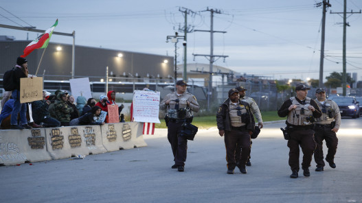 صورة حول : القضاء الأميركي يوقف مجددًا قرار ترامب بنشر الحرس الوطني في بورتلاند القضاء الأميركي يوقف مجددًا قرار ترامب بنشر الحرس الوطني في بورتلاند