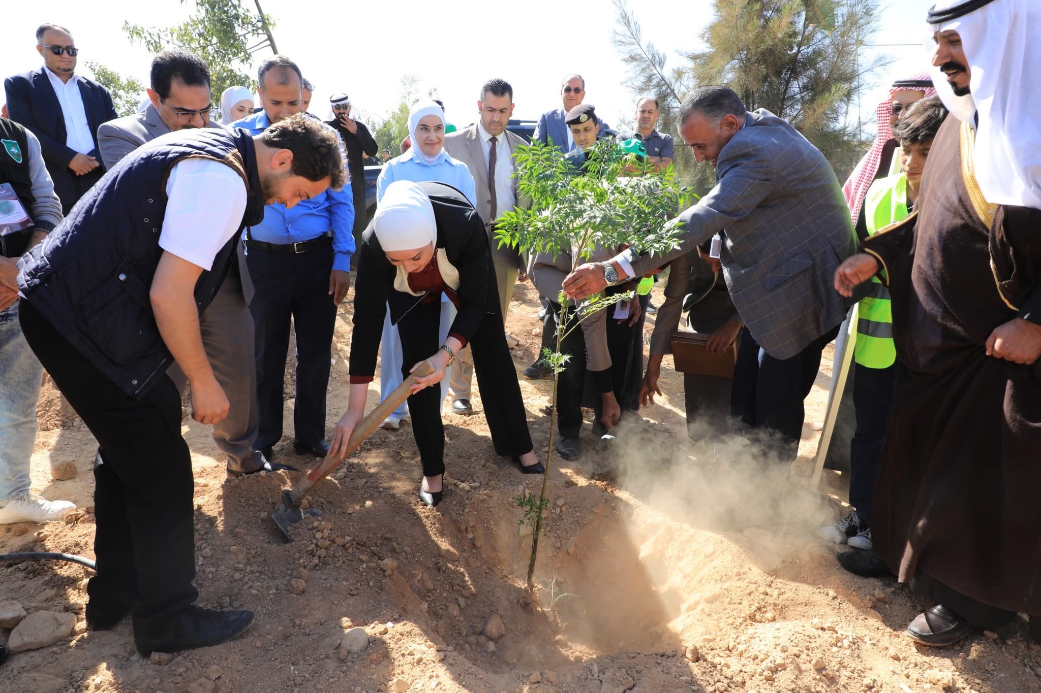 صورة حول : مندوبةً عن رئيس الوزراء.. وزيرة التنمية الاجتماعية تطلق مبادرة “بصمتنا لبيئة خضراء” مندوبةً عن رئيس الوزراء.. وزيرة التنمية الاجتماعية تطلق مبادرة “بصمتنا لبيئة خضراء”