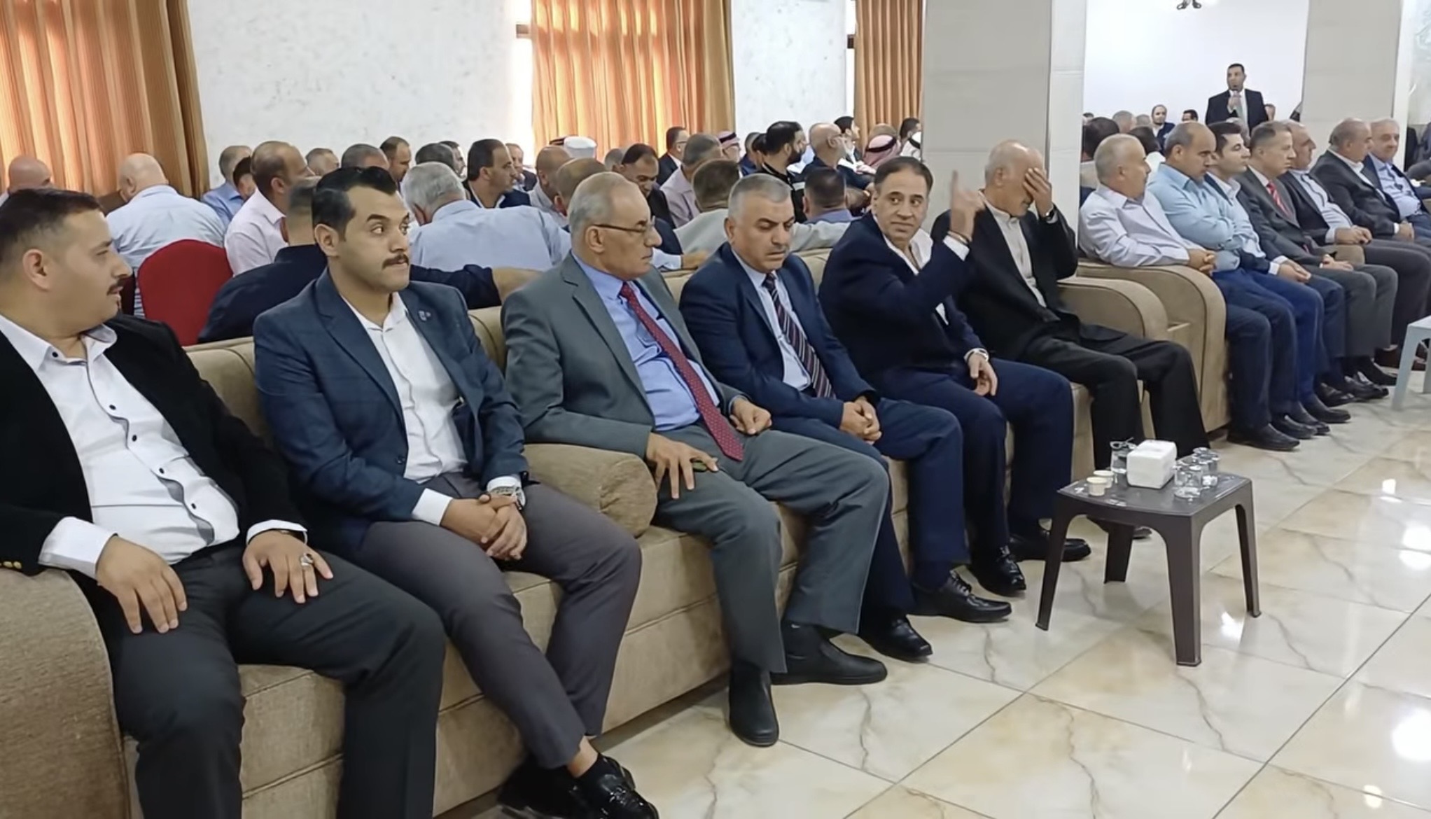 الصحفي أحمد سليم العياصره يقيم مأدبة غداء تكريمية تكريمًا لدعمه ومتابعيه"صور "