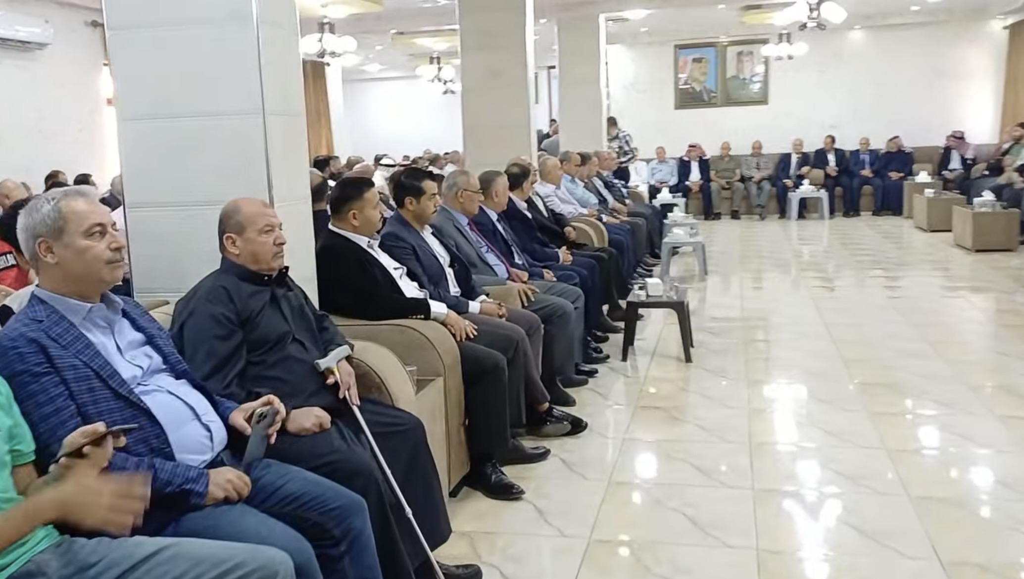 الصحفي أحمد سليم العياصره يقيم مأدبة غداء تكريمية تكريمًا لدعمه ومتابعيه"صور "