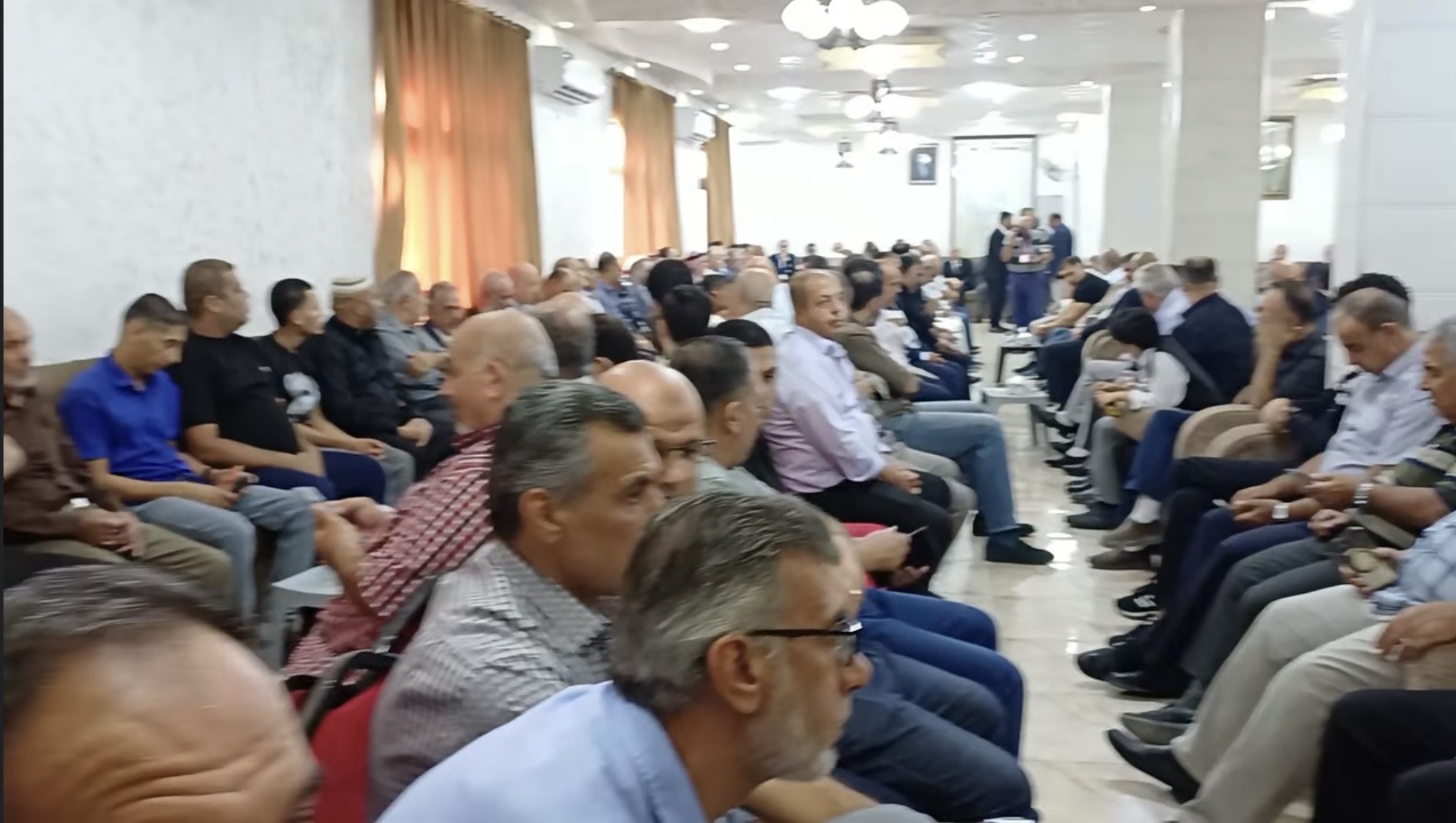 الصحفي أحمد سليم العياصره يقيم مأدبة غداء تكريمية تكريمًا لدعمه ومتابعيه"صور "