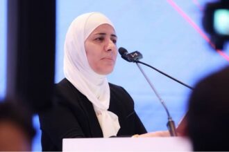 أمينة عام وزارة الاقتصاد الرقمي تتفقد المراكز الشبابية في الكرك