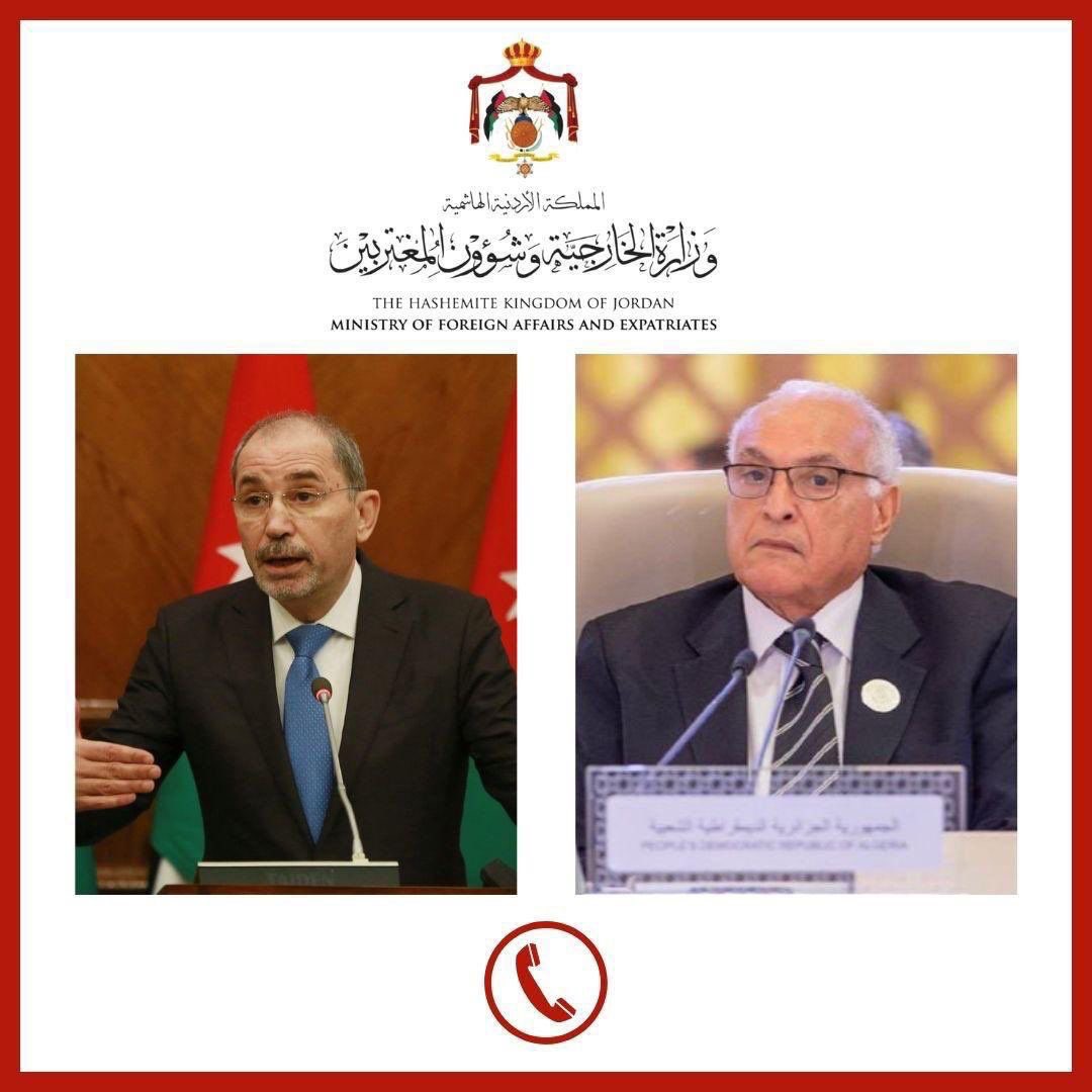 الصفدي يبحث مع وزير الخارجية الجزائري