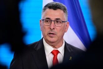 إسرائيل تؤكد التزامها باتفاق وقف إطلاق النار