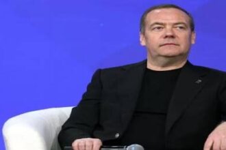 مدفيديف يشيد بدعم كوريا الشمالية