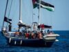 العائدون من أسطول الحرية يصلون الحدود الأردنية الأحد
