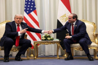 السيسي لترامب: الوحيد القادر على تحقيق السلام