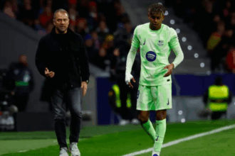 مدرب برشلونة ينفجر غضبا بسبب يامال