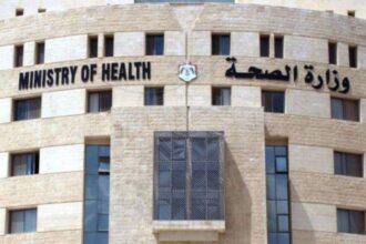 موظفو الصحة يناشدون الوزير: نطالب بإنصافنا