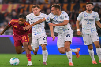 الدوري الإيطالي يشتعل.. إنتر يفوز بصعوبة على روما