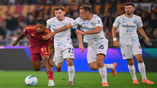 الدوري الإيطالي يشتعل.. إنتر يفوز بصعوبة على روما