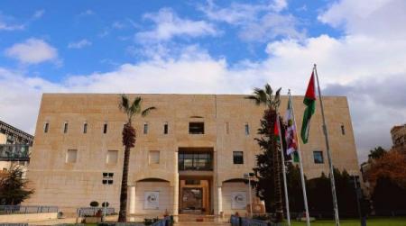 أمانة عمان تنذر موظفين بالفصل (أسماء)