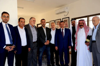 رئيس لجنة بلدية الزرقاء يزور فرع نقابة الصحفيين في المحافظة