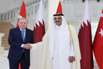 مباحثات تركية قطرية لتثبيت وقف إطلاق النار بغزة