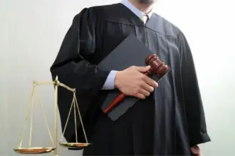 محامٍ أردني يناشد حكومة الاحتلال