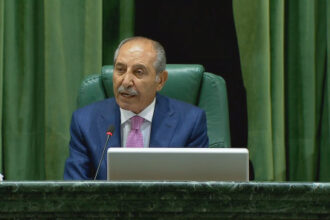 صورة حول : انطلاق أولى جلسات النواب بالدورة الثانية برئاسة الصقور انطلاق أولى جلسات النواب بالدورة الثانية برئاسة الصقور