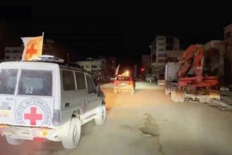 صورة حول : القسام تعلن العثور على جثماني أسيرين القسام تعلن العثور على جثماني أسيرين