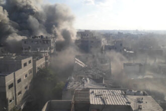 صورة حول : استشهاد 91 غزيا منذ مساء الثلاثاء استشهاد 91 غزيا منذ مساء الثلاثاء