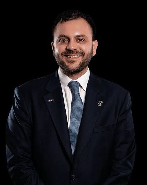 صورة حول : الأمير عمر بن فيصل يرعى إطلاق أول سباق للطائرات المسيرة الجمعة الأمير عمر بن فيصل يرعى إطلاق أول سباق للطائرات المسيرة الجمعة