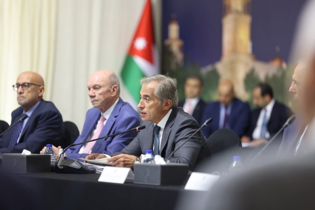 صورة حول : حسان: شغلنا الشاغل هو الاقتصاد الوطني ومصلحة الوطن قبل كل شيء حسان: شغلنا الشاغل هو الاقتصاد الوطني ومصلحة الوطن قبل كل شيء