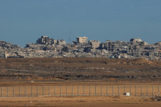 فرنسا ترسل وفدا للمشاركة في خطة سلام غزة