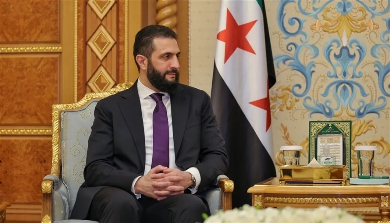 الشرع يتصدر الترند بعد جولة تسويقية يوم ميلاده