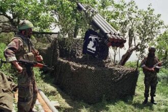 صورة حول : إسرائيل تدرس تكثيف هجماتها على لبنان إسرائيل تدرس تكثيف هجماتها على لبنان