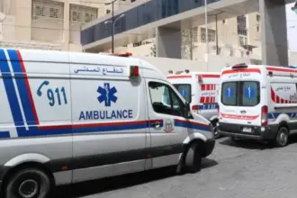 صورة حول : وفاة شخصين وإصابة آخرين جراء سقوطهم في بئر وفاة شخصين وإصابة آخرين جراء سقوطهم في بئر