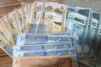 صورة حول : لا زيادة على رواتب الموظفين ولا في موازنة 2026 لا زيادة على رواتب الموظفين ولا في موازنة 2026