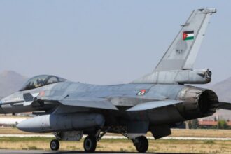 الجيش يوضح سبب الطلعات الجوية في سماء المملكة