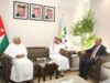 الشواربة يبحث مع سفيري قطر و عُمان سبل التعاون