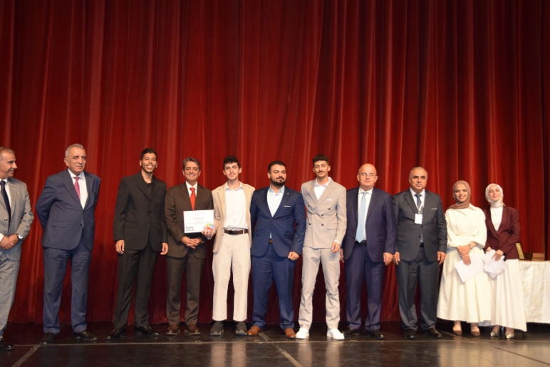 برعاية وزير الثقافة... الجامعة الهاشمية تختتم هاكاثون "البناء باستخدام الذكاء الاصطناعي 2025" بمشاركة طلابية واسعة