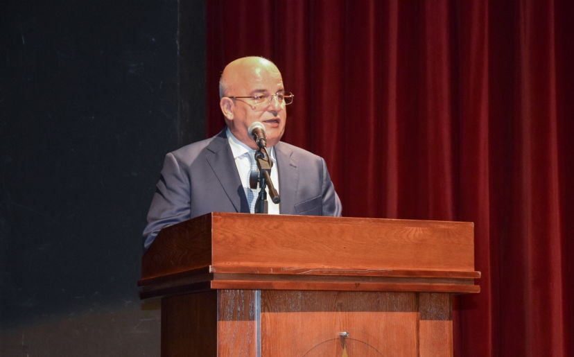 برعاية وزير الثقافة... الجامعة الهاشمية تختتم هاكاثون "البناء باستخدام الذكاء الاصطناعي 2025" بمشاركة طلابية واسعة
