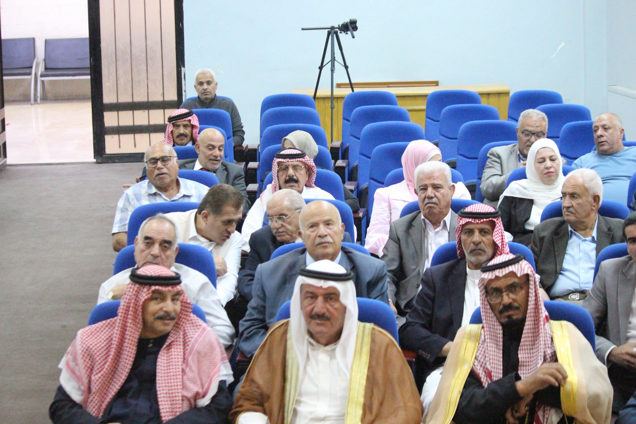 لقاء في ماركا يؤكد دعم مبادرة الفراية لتقليل المهور وحصر العزاء بيوم واحد