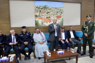 مندوبا عن الملك وولي العهد. العيسوي يعزي المشاقبة والهقيش والحباشنة