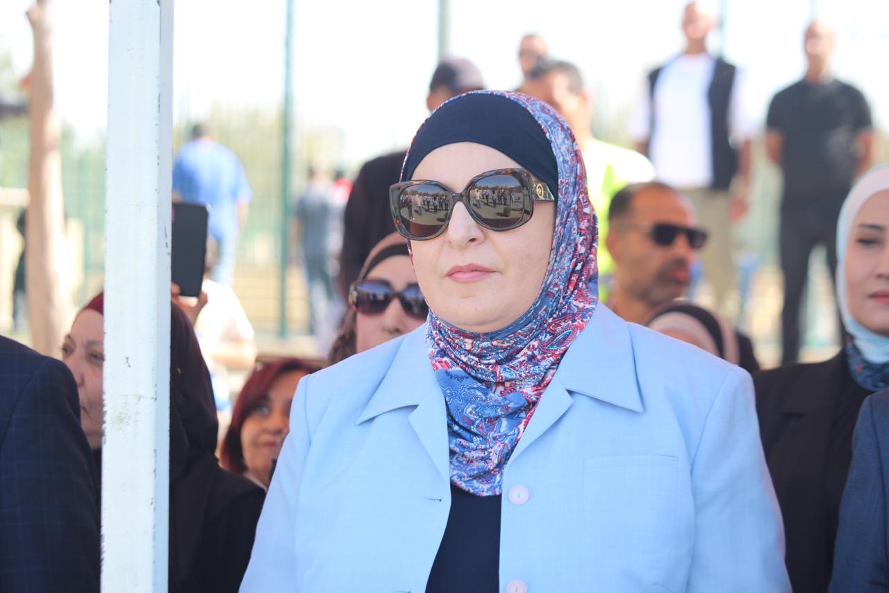 الأميرة بسمة بنت علي تفتتح بازار المزارع في حدائق الملك عبدالله الثاني .. فيديو وصور