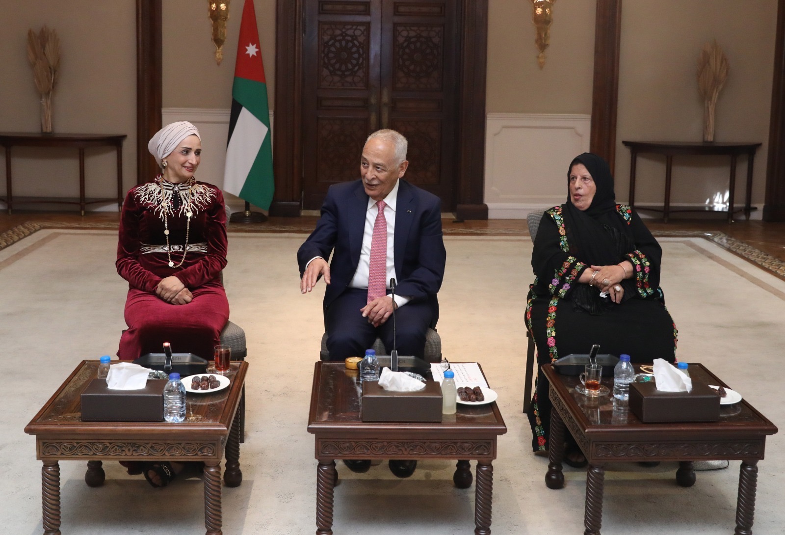 العيسوي الأردن بقيادة الملك ثابت على المبادئ وراسخ في دفاعه عن الحق