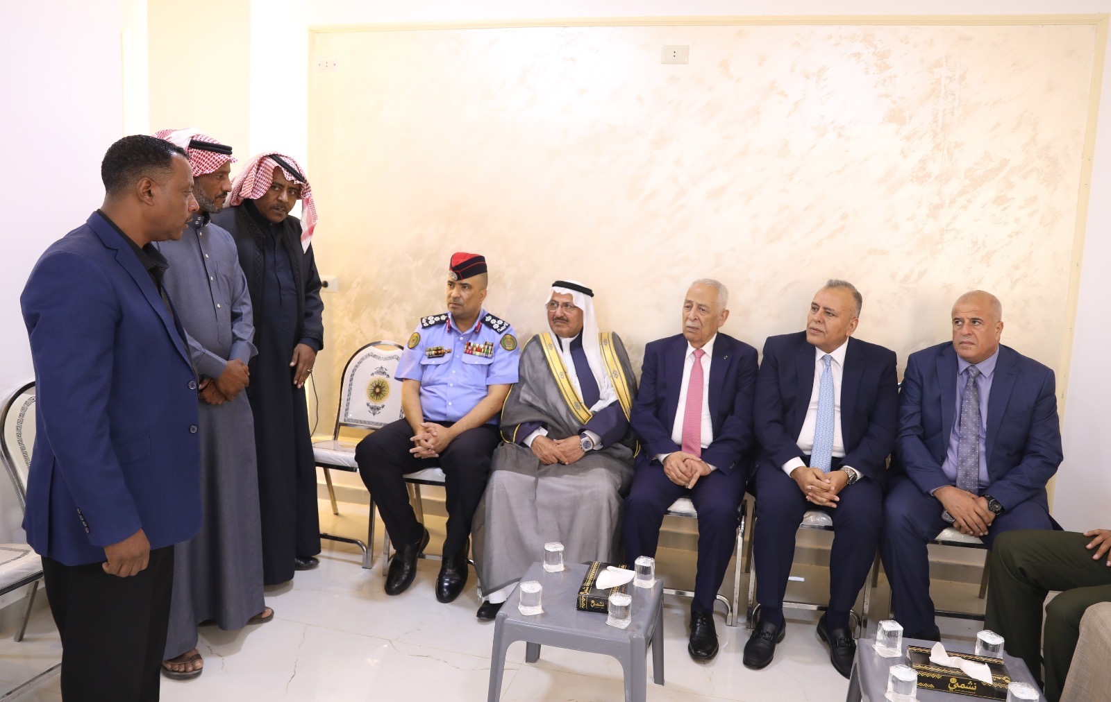 مندوبا عن الملك وولي العهد. العيسوي يعزي عشيرتي الشخاترة وأبو وندي