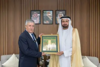 وزير النقل الأردني يناقش مع السعودية منع دخول الحافلات خلال الحج