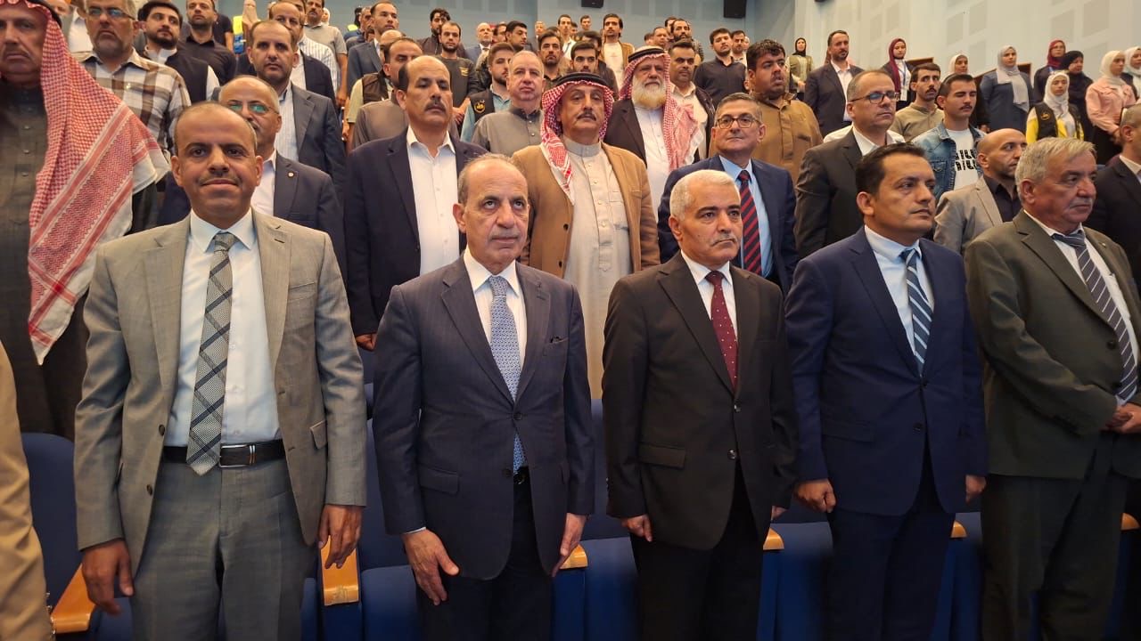 صورة حول : وزير الإدارة المحلية يتفقد بلديتي معان والحسينية ويفتتح فعاليات "أيام معان الثقافية" وزير الإدارة المحلية يتفقد بلديتي معان والحسينية ويفتتح فعاليات "أيام معان الثقافية"