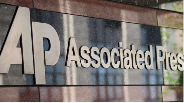 صورة حول : وكالة أمريكية حاولت تجنيد طيار مادورو لاعتقاله وكالة أمريكية حاولت تجنيد طيار مادورو لاعتقاله