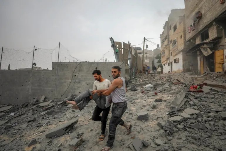 الصليب الأحمر يعلّق عمله في غزة وينقل موظفيه للجنوب