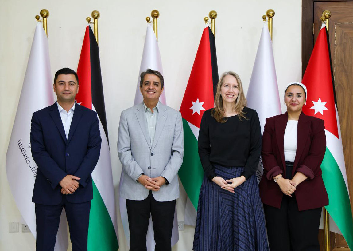 وزير الشباب يبحث مع ممثلة الأمم المتحدة تعزيز تمكين الشباب والشراكة المشتركة