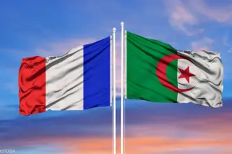 الداخلية الفرنسي: "ليّ الأذرع" مع الجزائر خطأ سياسي خطير