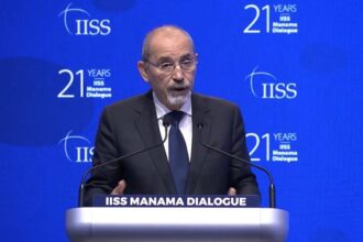 عاجل | الصفدي: استقرار غزة والضفة أساس حل الدولتين